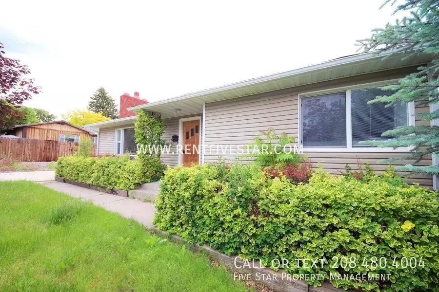 1739 E Center St Apartment for rent in Pocatello, ID