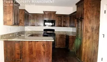 4 of 18 21942 W 125Th Pl House for rent in Olathe, KS
