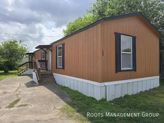310 Scobey Ave Apartment for rent in Donna, TX