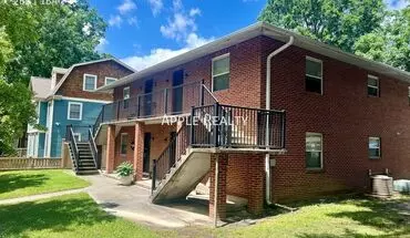 4 of 15 1406 W Markham Ave House for rent in Durham, NC