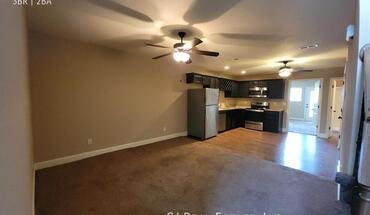 21612 Westover Ct Apartment for rent in Peculair, MO