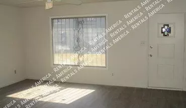 5 of 26 2645 W Highland Ave House for rent in Phoenix, AZ