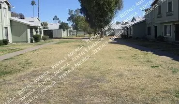 3 of 26 2645 W Highland Ave House for rent in Phoenix, AZ
