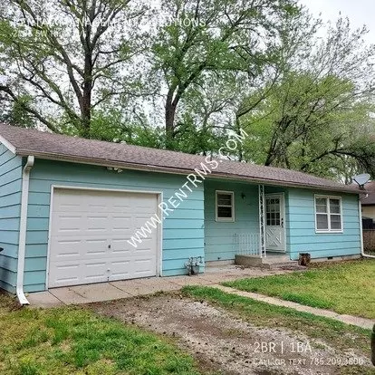 2405 SW High Ave Apartment for rent in Topeka, KS