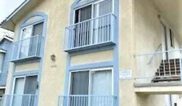 2 of 25 2010 Vanderbilt Ln Apartment for rent in Redondo Beach, CA
