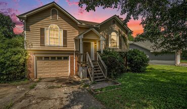 3745 Riverside Pkwy Apartment for rent in Decatur, GA