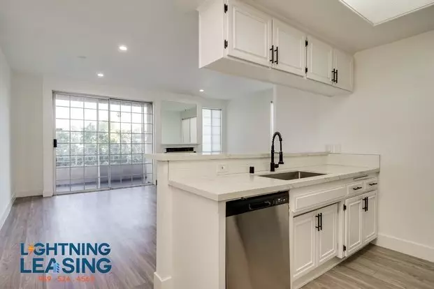 15132 Magnolia Blvd Apartment for rent in Sherman Oaks, CA 15132 Magnolia Blvd Apartment for rent in Sherman Oaks, CA