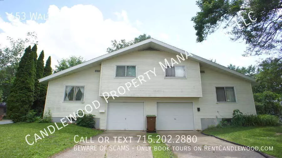 453 Walker St Apartment for rent in Stevens Point, WI