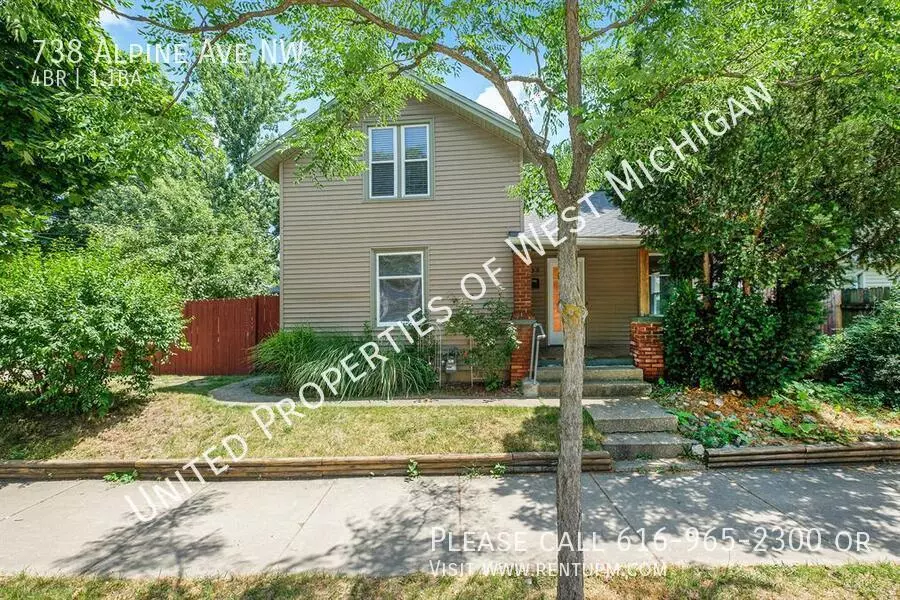 738 Alpine Ave House for rent in Grand Rapids, MI