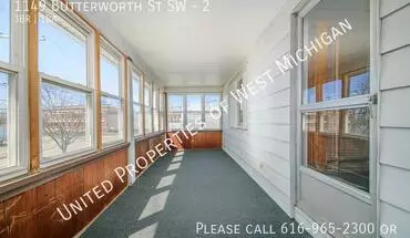 3 of 17 1149 Butterworth St Apartment for rent in Grand Rapids, MI