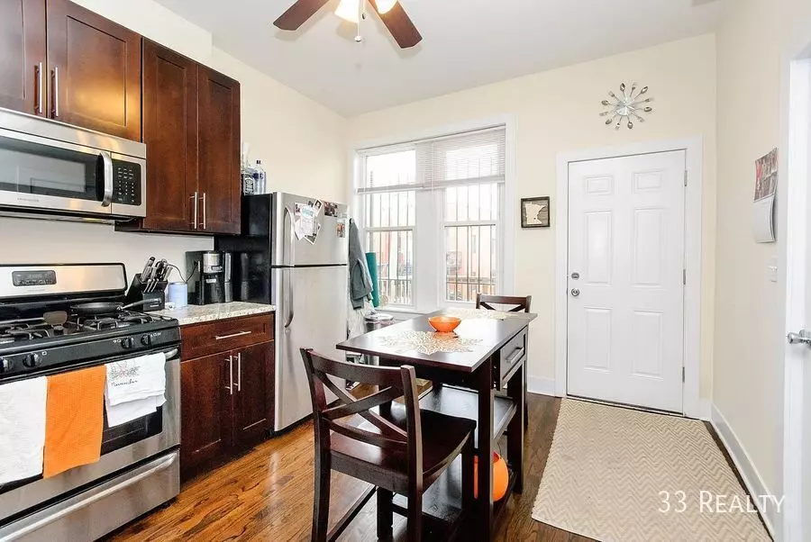 2110 W Division St Apartment for rent in Chicago, IL