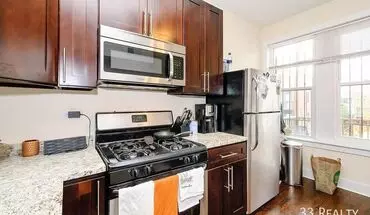 4 of 11 2110 W Division St Apartment for rent in Chicago, IL