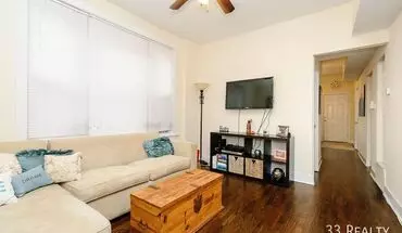 5 of 11 2110 W Division St Apartment for rent in Chicago, IL