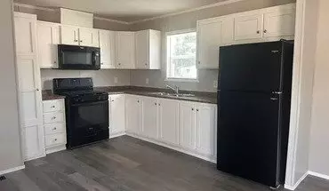 4 of 15 2327 Cascade St Apartment for rent in Flint, MI