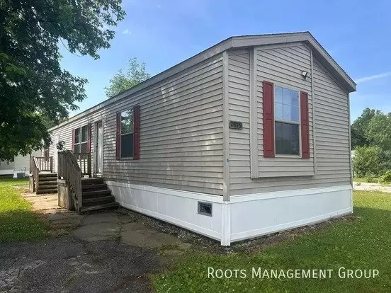 2319 Cascade St Apartment for rent in Flint, MI