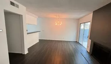 2 of 14 5236 Kester Ave Apartment for rent in Sherman Oaks, CA