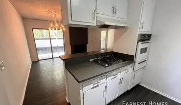 5 of 14 5236 Kester Ave Apartment for rent in Sherman Oaks, CA
