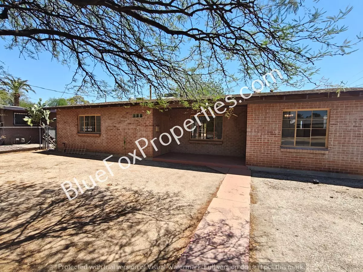 3508 E Camden St House for rent in Tucson, AZ