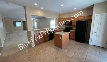2 of 16 7554 W Phobos Dr House for rent in Tucson, AZ
