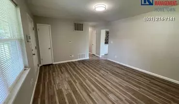 4 of 18 2415 N Lakeview Dr House for rent in Benton, AR