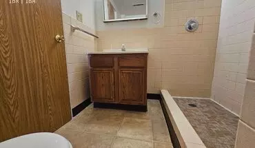 5 of 6 222 29Th St Dr House for rent in Cedar Rapids, IA