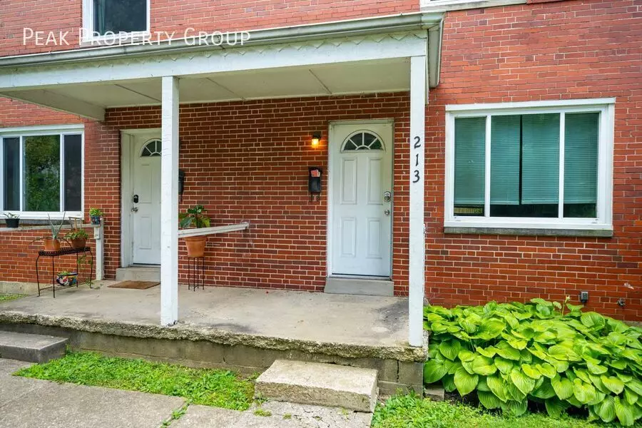 209 E Hudson St Apartment for rent in Columbus, OH