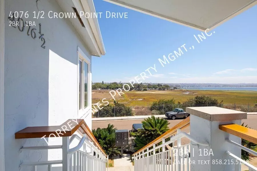 4076 1/2 Crown Point Dr House for rent in San Diego, CA