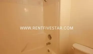 4 of 5 906 S 2Nd Ave Apartment for rent in Pocatello, ID