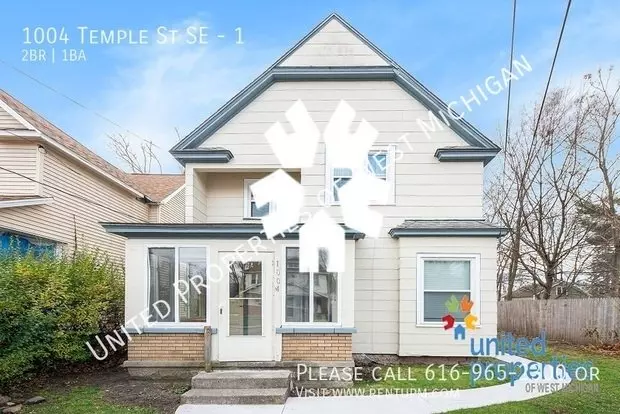 1004 Temple St Apartment for rent in Grand Rapids, MI