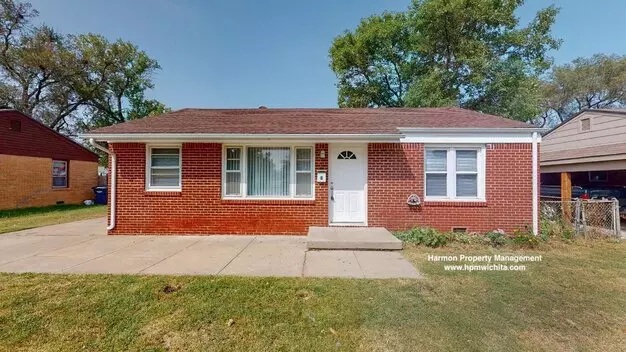 2210 W Greenfield St Apartment for rent in Wichita, KS