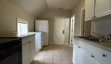 5 of 14 3255 Logan Ave Apartment for rent in Minneapolis, MN