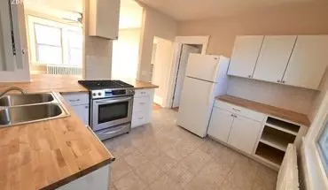 3 of 27 2005-2009 Garfield Ave Apartment for rent in Minneapolis, MN