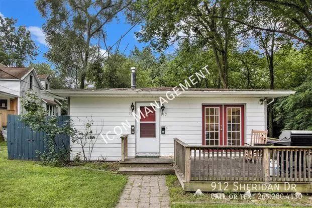 912 Sheridan Dr Apartment for rent in Kalamazoo, MI