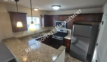 4 of 21 1165 Snyder Way Apartment for rent in Oconomowoc, WI