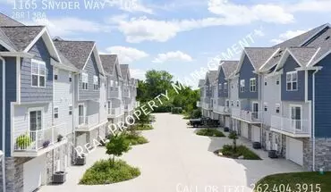 3 of 21 1165 Snyder Way Apartment for rent in Oconomowoc, WI