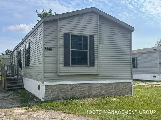 2328 Fredonia St Apartment for rent in Flint, MI