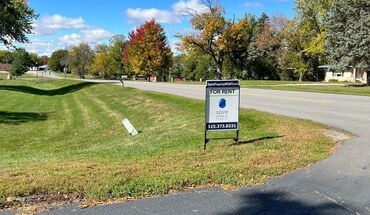 406 4Th St Apartment for rent in State Center, IA