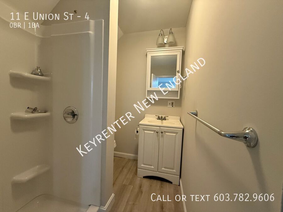 11 E Union St Apartment for rent in Goffstown, NH