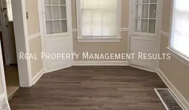 4 of 12 2517 Adams Ave House for rent in Evansville, IN