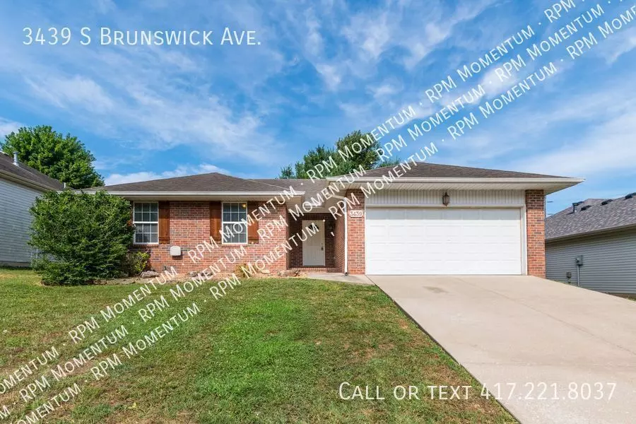 3439 S Brunswick Ave House for rent in Springfield, MO