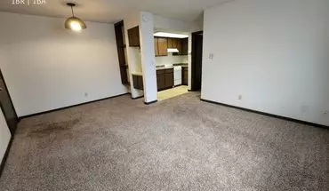 3 of 9 133 29Th St Dr House for rent in Cedar Rapids, IA