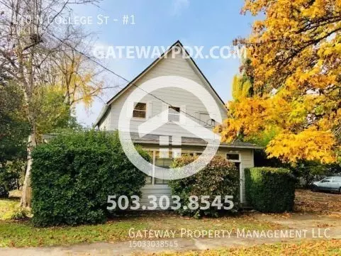 110 N College St Apartment for rent in Monmouth, OR
