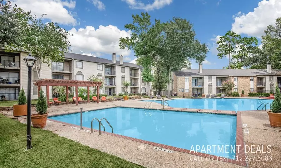 916 Cypress Station Dr Apartment for rent in Houston, TX