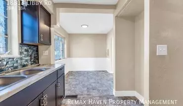 3 of 25 18813 Libby RD House for rent in Maple Heights, OH