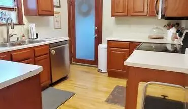 5 of 9 2748 Dupont Ave Apartment for rent in Minneapolis, MN