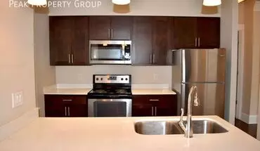 3 of 24 975 E Mcmillan St Apartment for rent in Cincinnati, OH