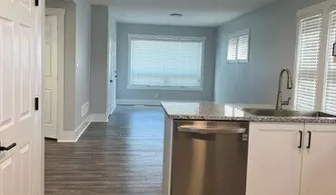 2 of 14 2371 Howard Ave Apartment for rent in Windsor, ON