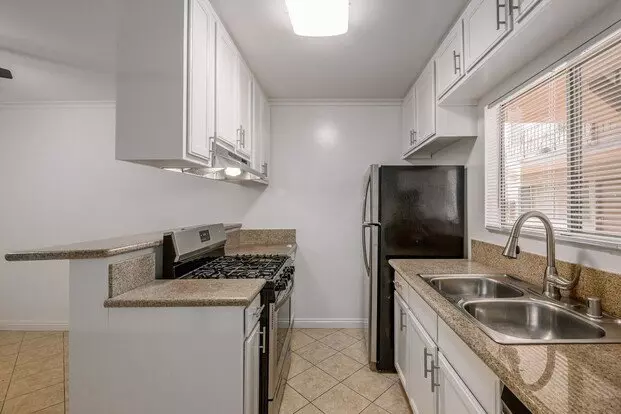 4002 Sequoia St Apartment for rent in Los Angeles, CA