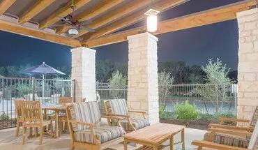 3 of 11 1009 Edgecliff Ter Apartment for rent in Austin Southeast, TX