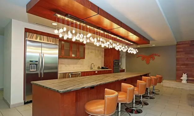 1007 N Interstate 35 Frontage RD Apartment for rent in Austin, TX